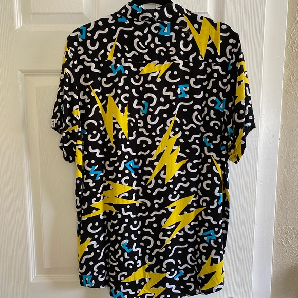 Button up w pocket - Picture 3 of 4